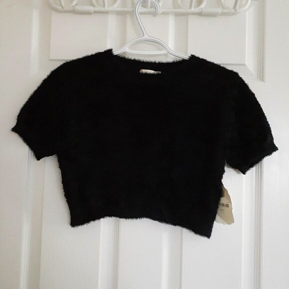 Altar'd State NWT Women's Junior's Size Medium Black Cropped Eyelash Sweater - Picture 2 of 11